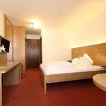 Szálloda Isar 3*