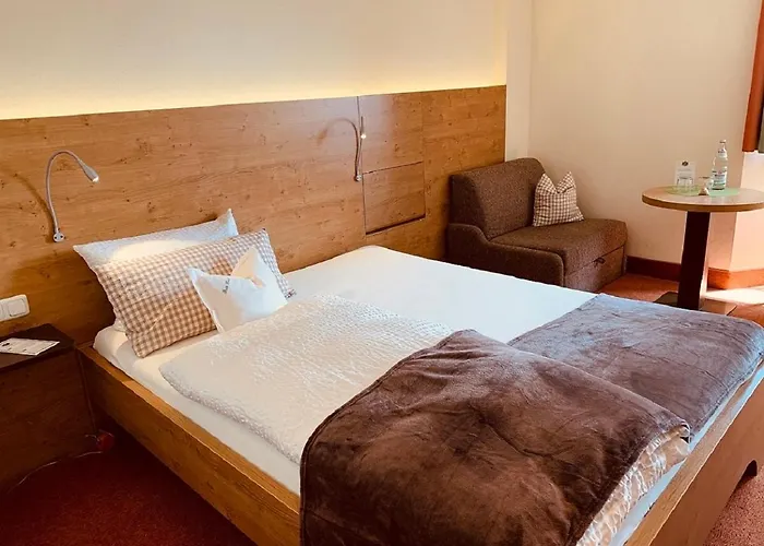 Isar Ξενοδοχείο